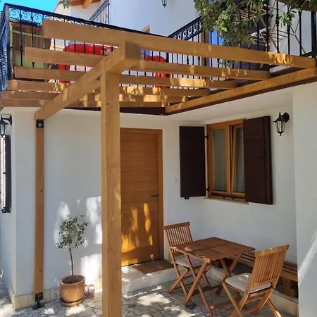 Jungic, Rab Apartment Banjol