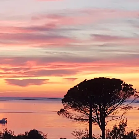 Jungic, Rab Apartment