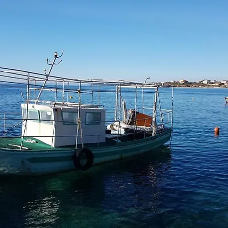 Jungic, Rab Apartment Banjol