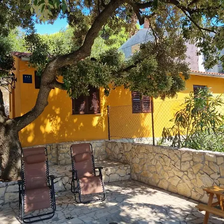 Jungic, Rab Apartment Banjol