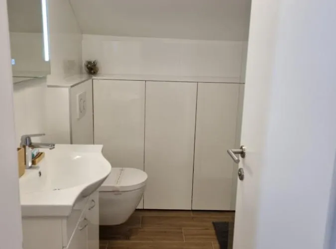 Jungic, Rab Apartman *
